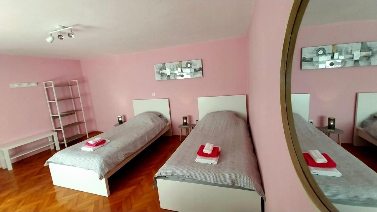 Guesthouse & Restaurant Brisar 1898 Grahovo ob Baci Esterno foto
